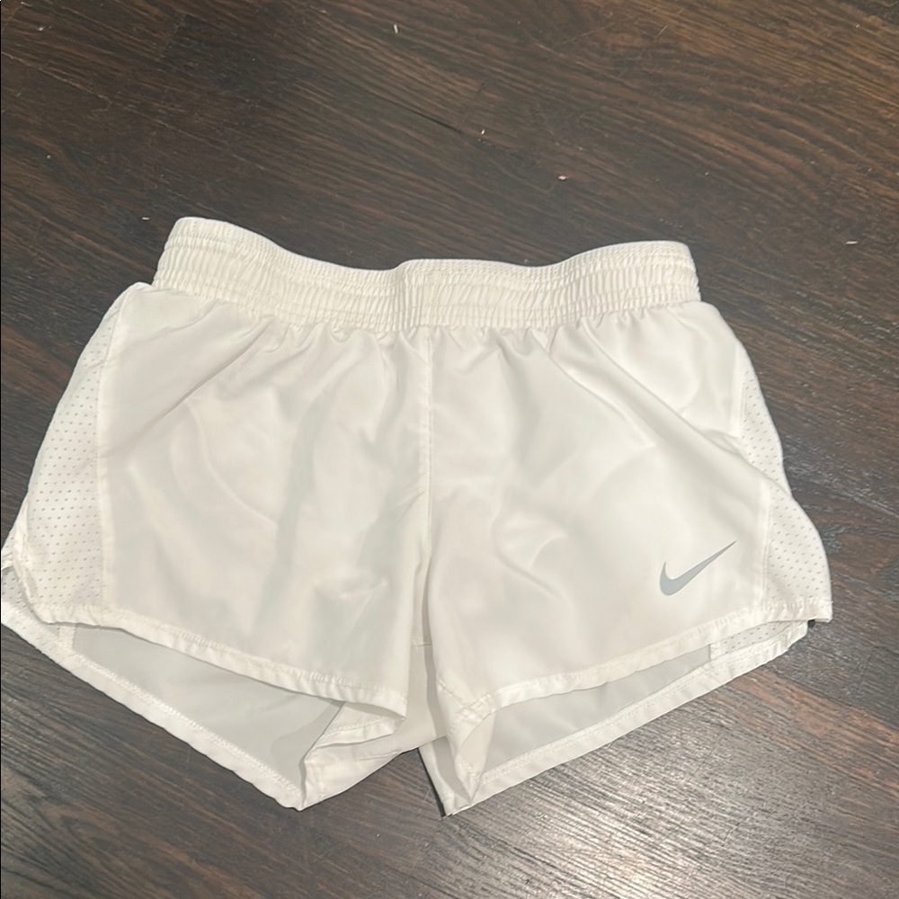 Nike White Athletic Shorts Lightweight Performance